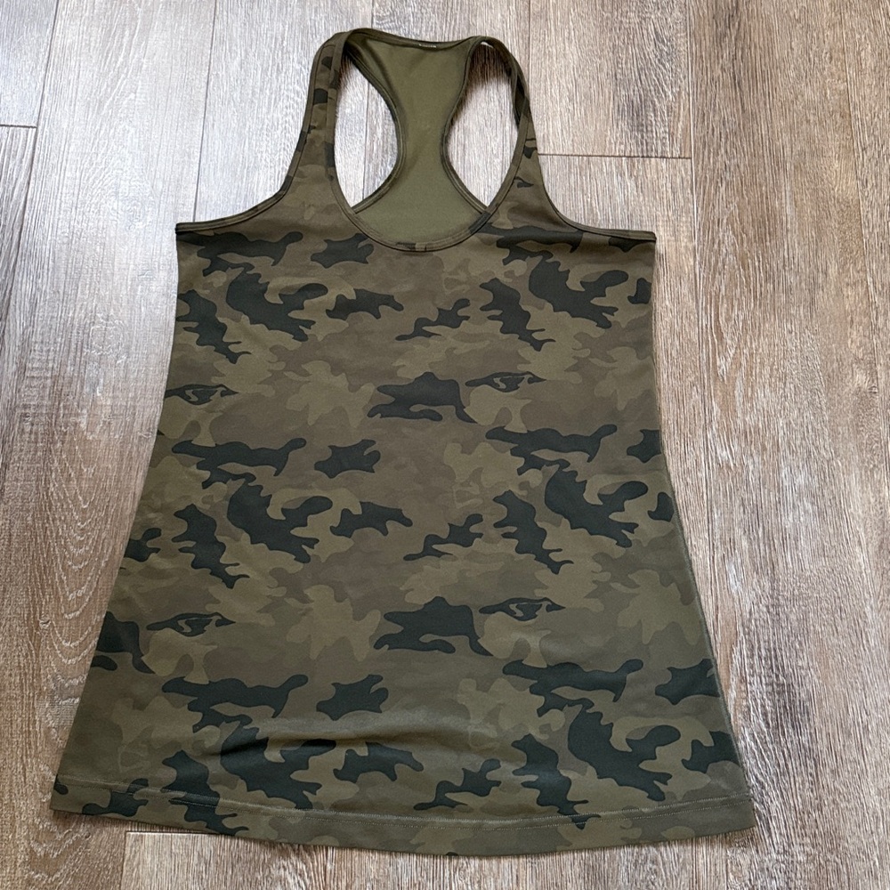 lululemon Cool Racerback Tank Original style size 12 Camouflage mGreen and Brown